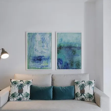 Caleta Homes - Ancha Del Carmen