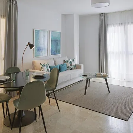 Caleta Homes - Ancha Del Carmen * Málaga