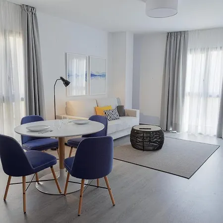 Caleta Homes - Ancha Del Carmen *